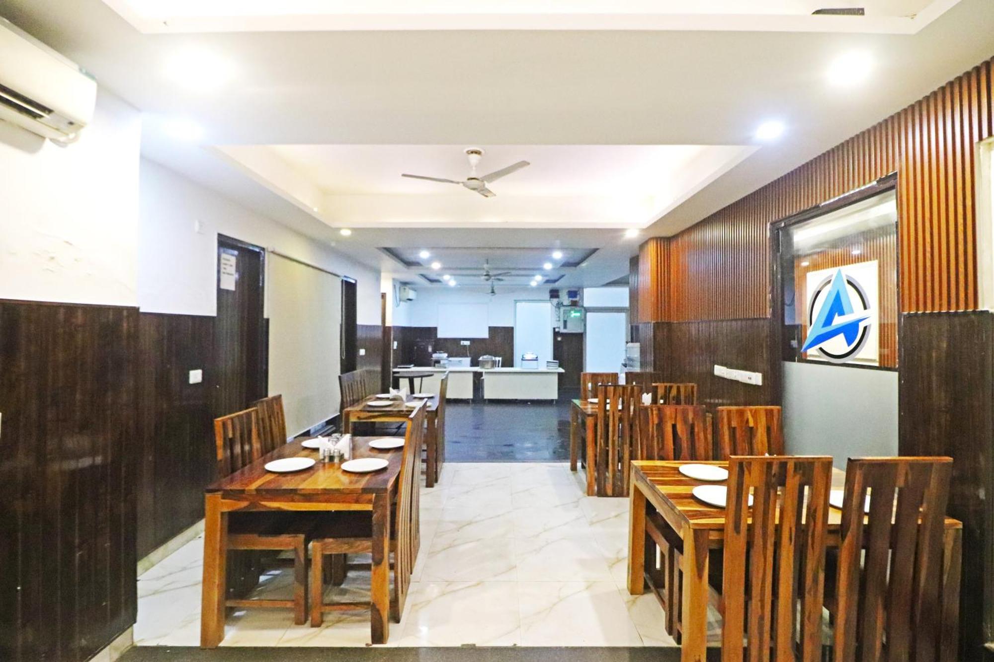 Hotel Mayda Prime Near Delhi Airport Yeni Delhi Dış mekan fotoğraf