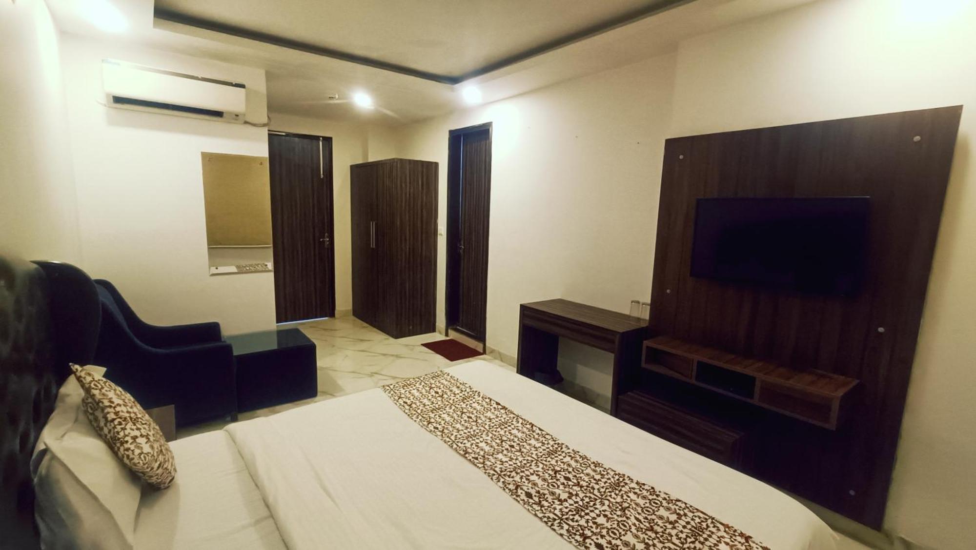 Hotel Mayda Prime Near Delhi Airport Yeni Delhi Dış mekan fotoğraf
